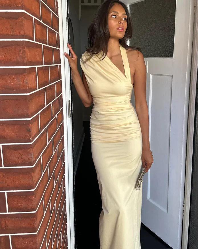 Form-fitting bodycon one-shoulder halter sleeveless backless slit maxi evening dress