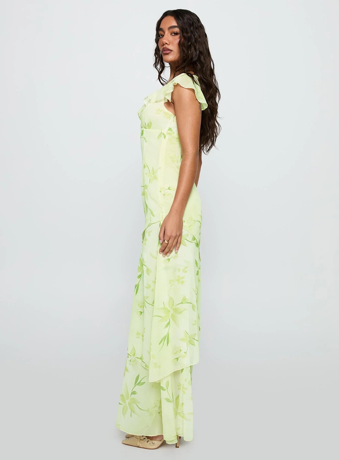 Fresh Flowy V-Neck Ruffle Cap Sleeve Tiered Maxi Green Floral Print Prom Dress