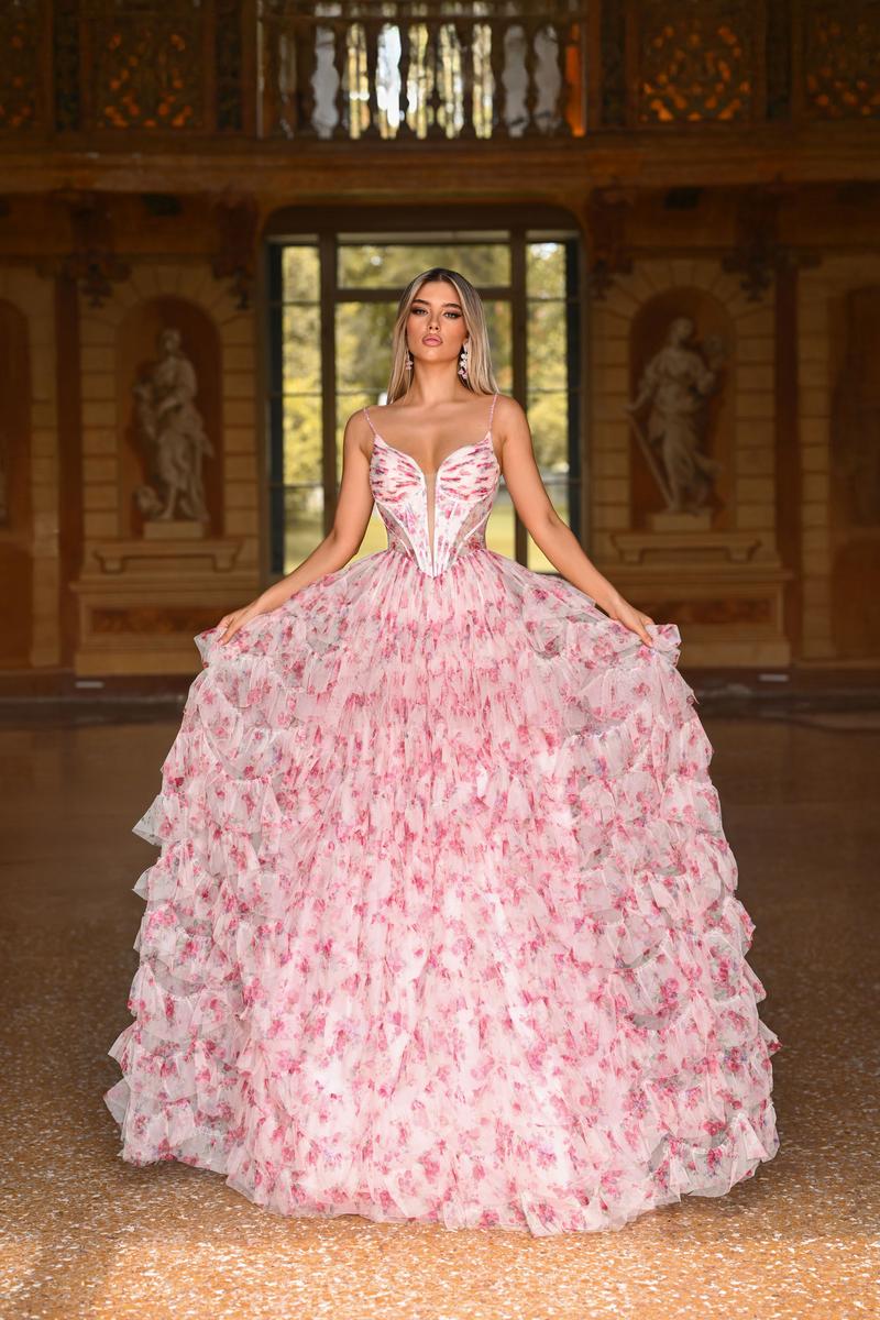 Glamorous Dramatic Fitted A-Line Sweetheart Beaded Strap Lace-Up Back Tiered Ruffle Maxi Prom Dresses