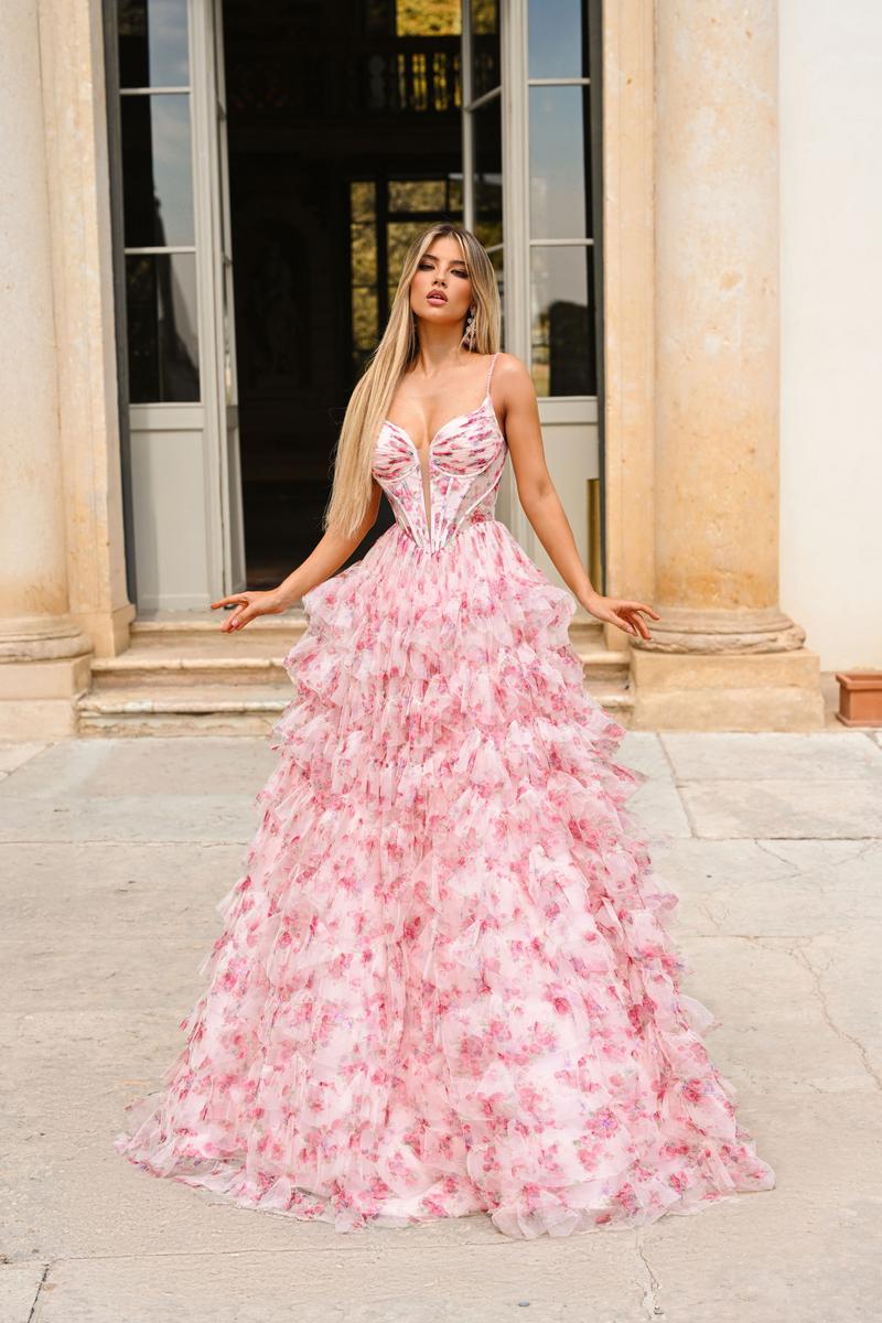 Glamorous Dramatic Fitted A-Line Sweetheart Beaded Strap Lace-Up Back Tiered Ruffle Maxi Prom Dresses