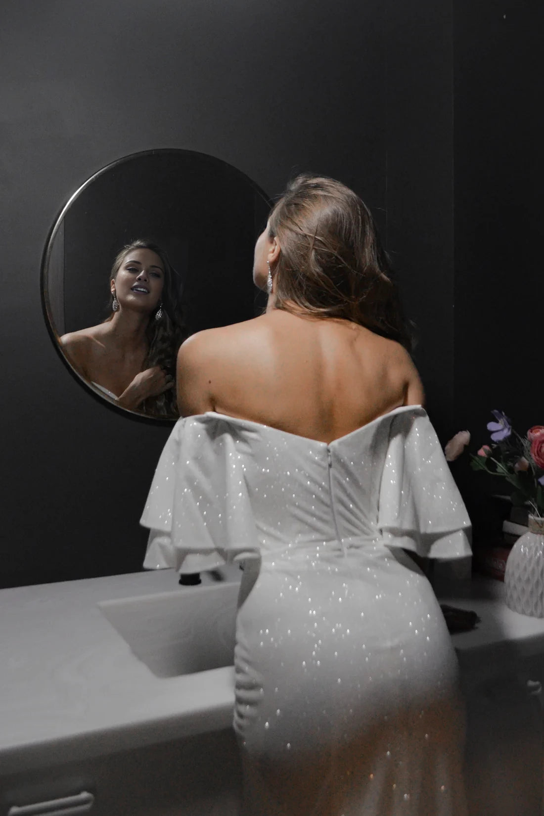 White Glitter Sheath/column Gown with V-Neck and Off-the-Shoulder Ruffles