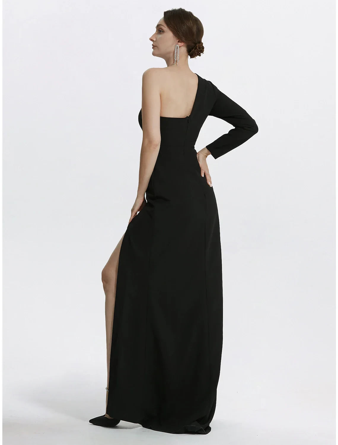 Glamorous Satin Mermaid Halter Neck Sleeveless High Back Floor-Length Evening Dresses with Slit
