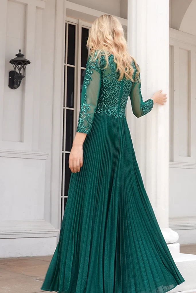 Emerald Sequin A-Line Floor-Length Evening Dress with Scoop Neck and Pleated Skirt