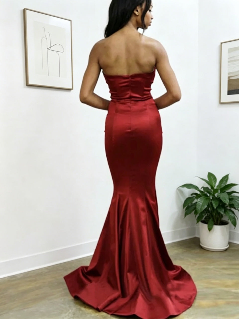 Glossy Burgundy Satin Mermaid Sweetheart Ruched Side Slit Sweep Train Evening Dress