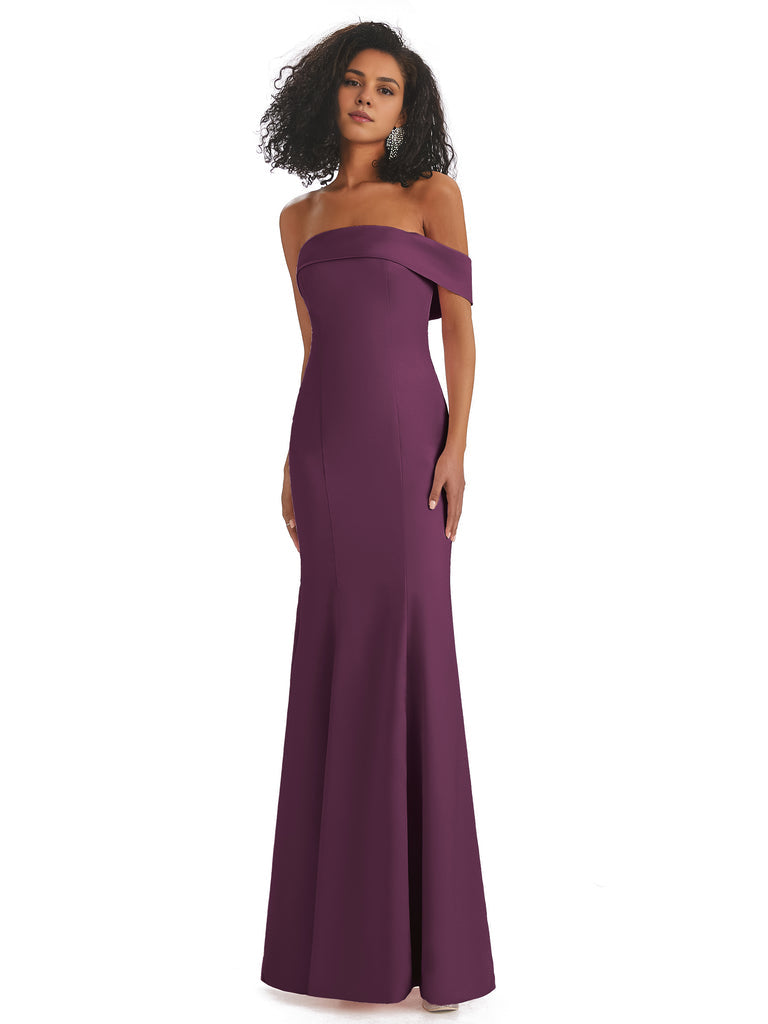 Vestidos de dama de honor de sirena con abertura lateral, sin mangas, de satén suave y sexy, únicos, de un solo hombro