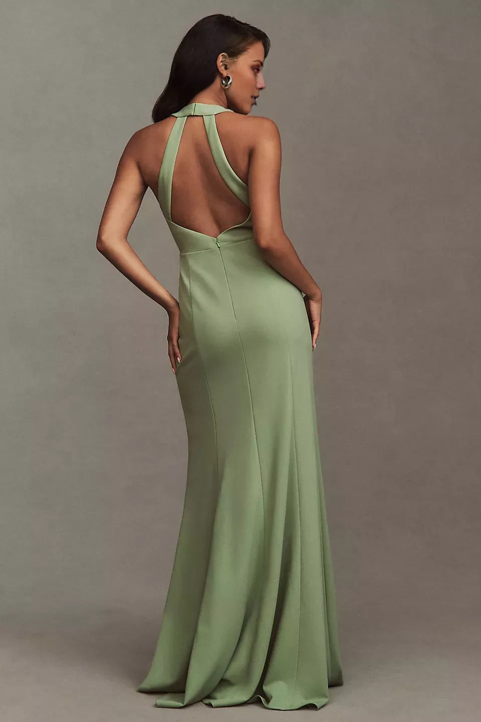 Vestido de fiesta largo hasta el suelo, sin mangas, con cuello colgante y hombros descubiertos 
