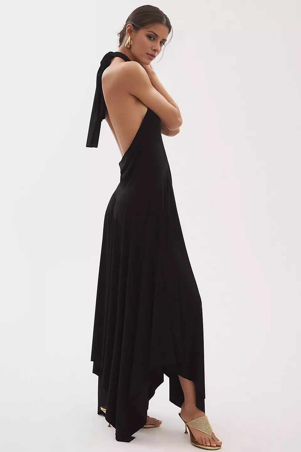 Vestido de fiesta largo hasta el suelo, sin mangas, con cuello colgante y hombros descubiertos 