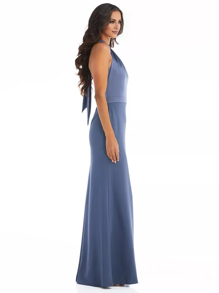 Vestido de fiesta largo hasta el suelo, sin mangas, con cuello colgante y hombros descubiertos 