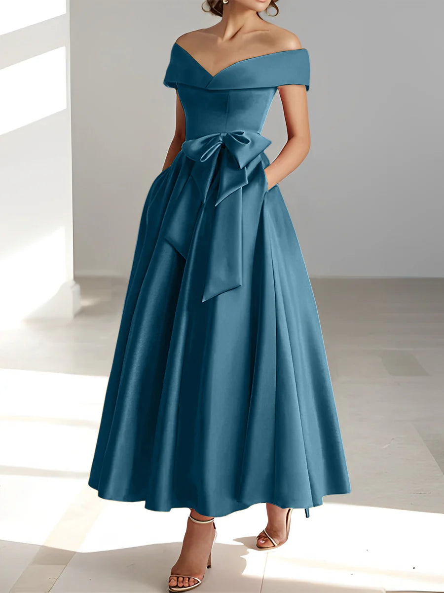 Abiti da sposa a trapezio/principessa con spalle scoperte e tasche