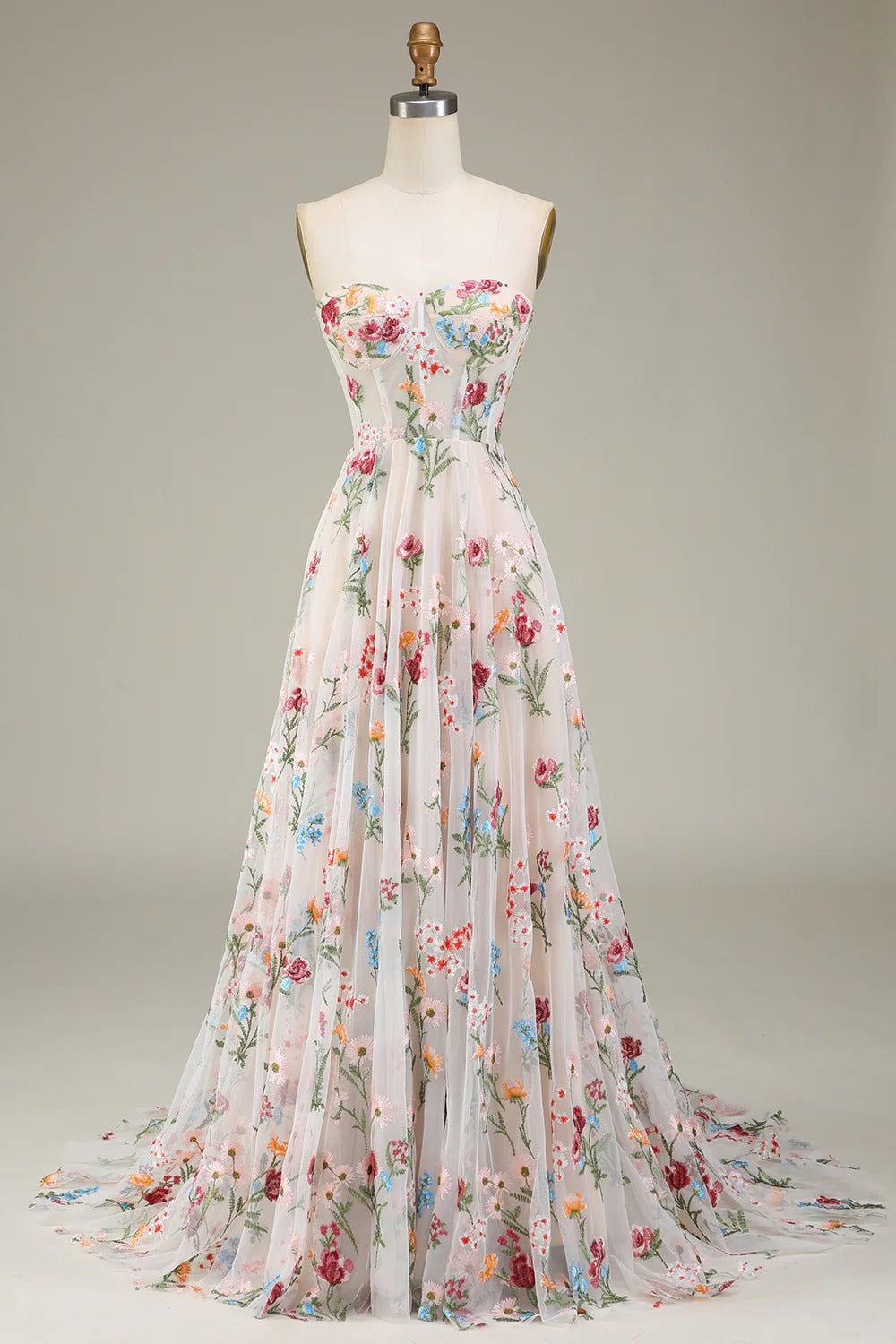 Ivory Floral Embroidered Tulle Gown – Strapless Sweetheart Prom Dress with Lace-Up Back & Train