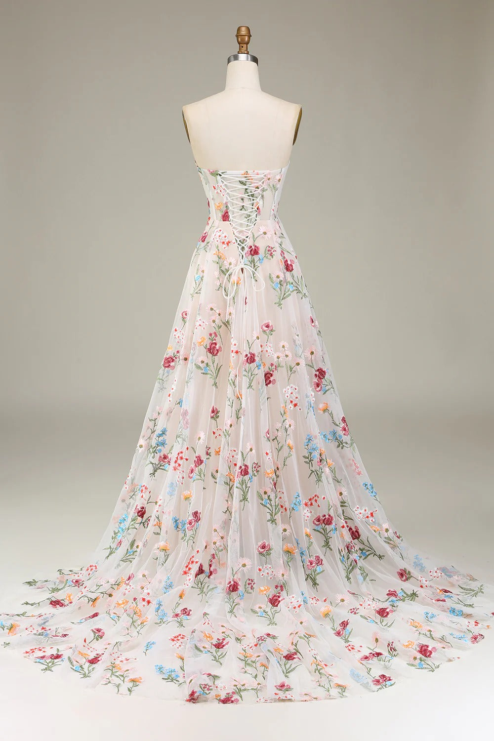 Ivory Floral Embroidered Tulle Gown – Strapless Sweetheart Prom Dress with Lace-Up Back & Train