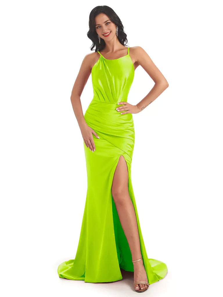 Vestidos de dama de honor de sirena con abertura lateral, sin mangas, tirantes finos y satén suave y sexy