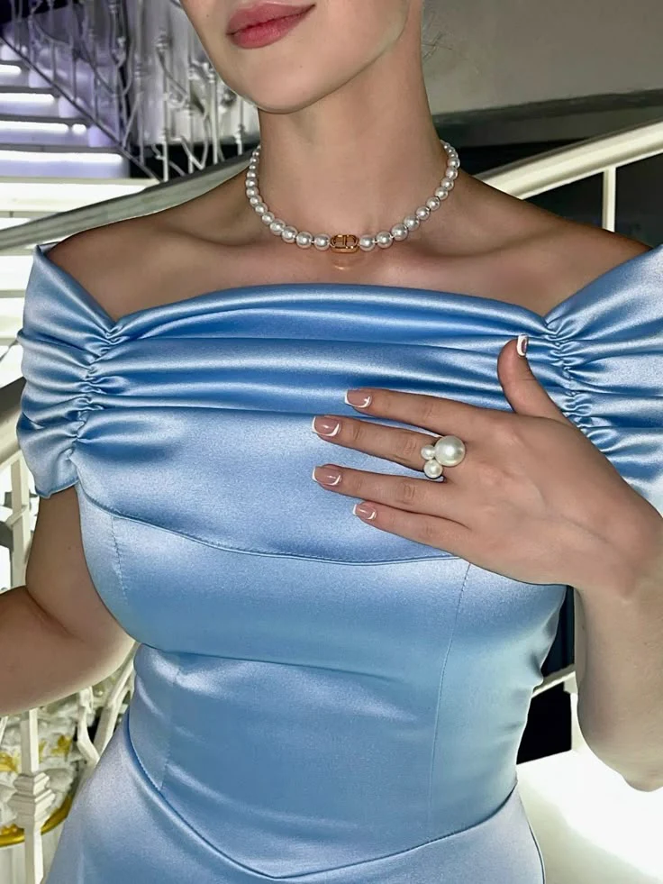 Lustrous satin mermaid off-shoulder short-sleeve lace-up floor-length evening dress