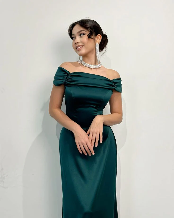 Lustrous satin mermaid off-shoulder short-sleeve lace-up floor-length evening dress