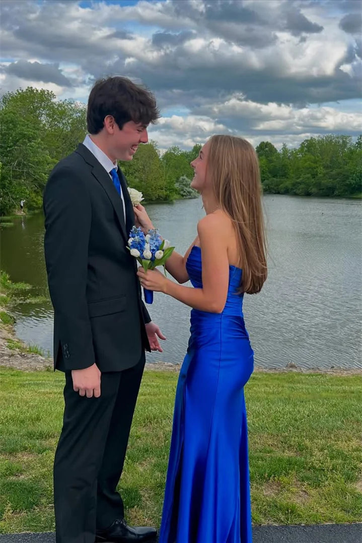 Luxe Satin Strapless Sweetheart Ruched Mermaid Prom Dress with High Slit & Floor-Length Hem