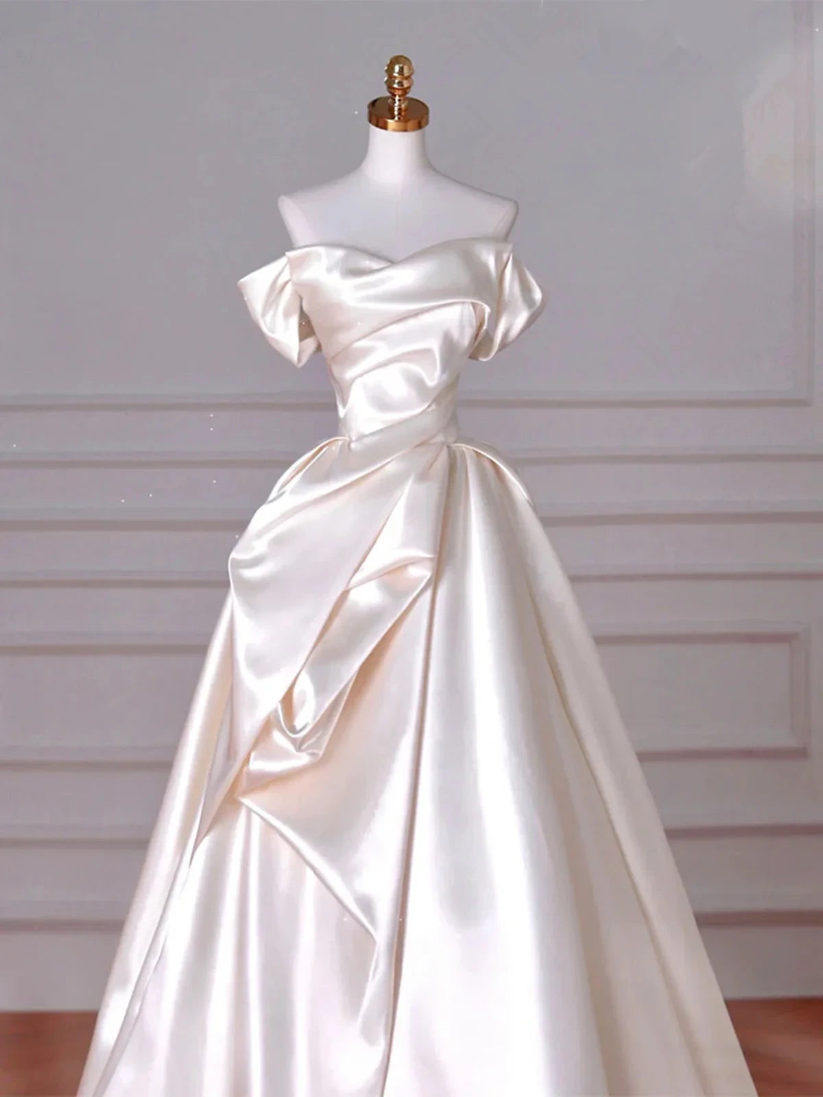 Luxurious Satin Ball Gown Off-the-Shoulder Short Puff Sleeves Lace-Up Back Floor-Length Evening Dresses