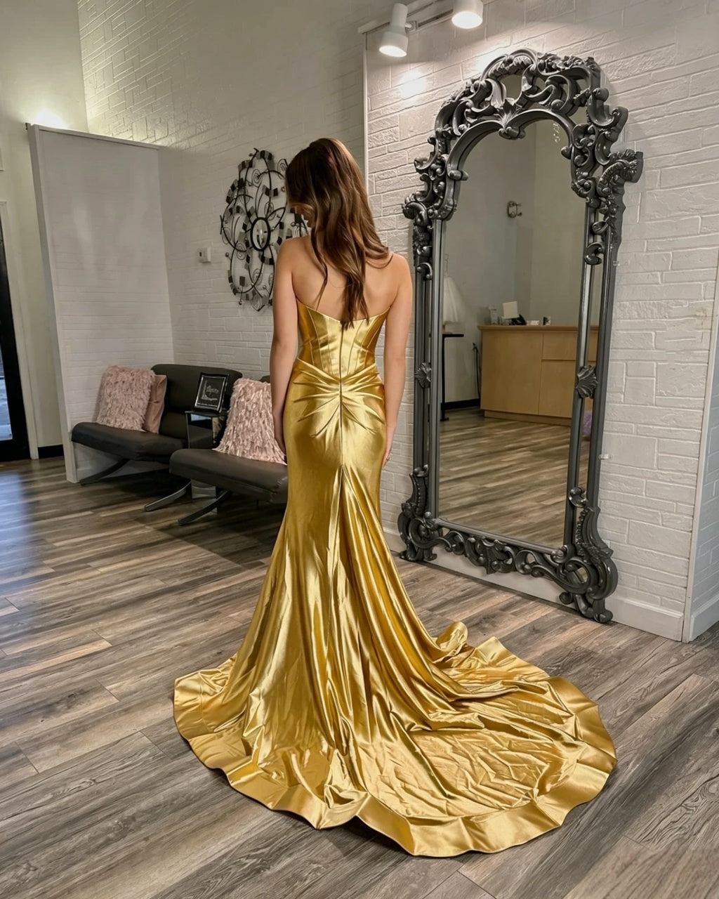 Luxury Mermaid Strapless Sweetheart Corset Draped High Slit Sweep Train Gold Satin Evening Dress