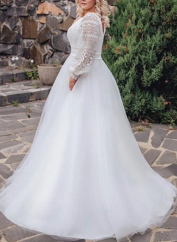Vestido de novia de encaje con etiqueta grande, corte princesa, escote en V y corte A
