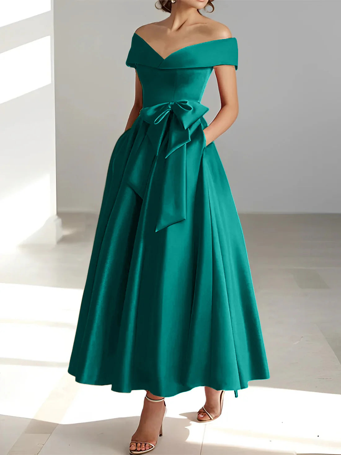 Vestidos de madre de la novia con bolsillos y hombros descubiertos, corte A/Princesa