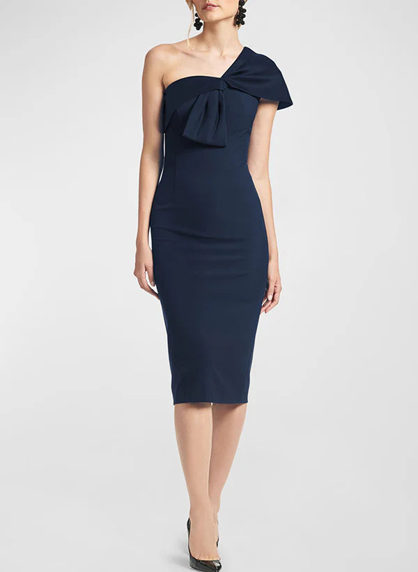 Vestido para madre de la novia, ajustado, de pierna recta, con un hombro al descubierto, sin mangas, largo hasta la rodilla y lazo.