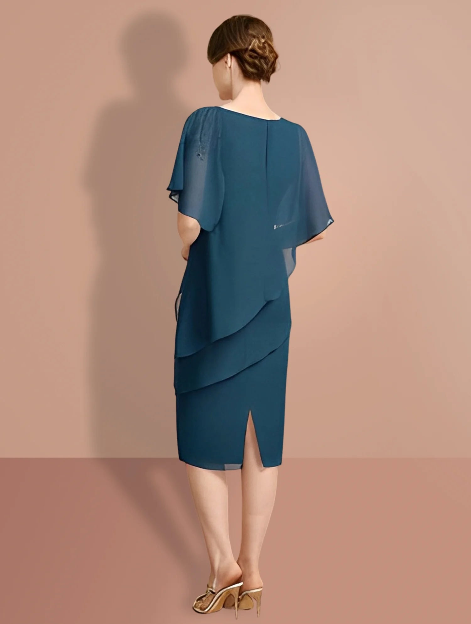 Vestidos de madre de la novia de manga corta, ajustados y cilíndricos, hasta la rodilla