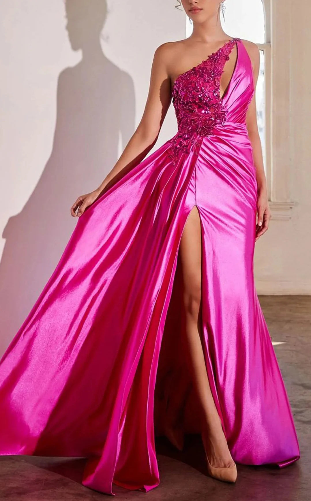 Slim fit/column one shoulder and floor length ball flower slit prom dress
