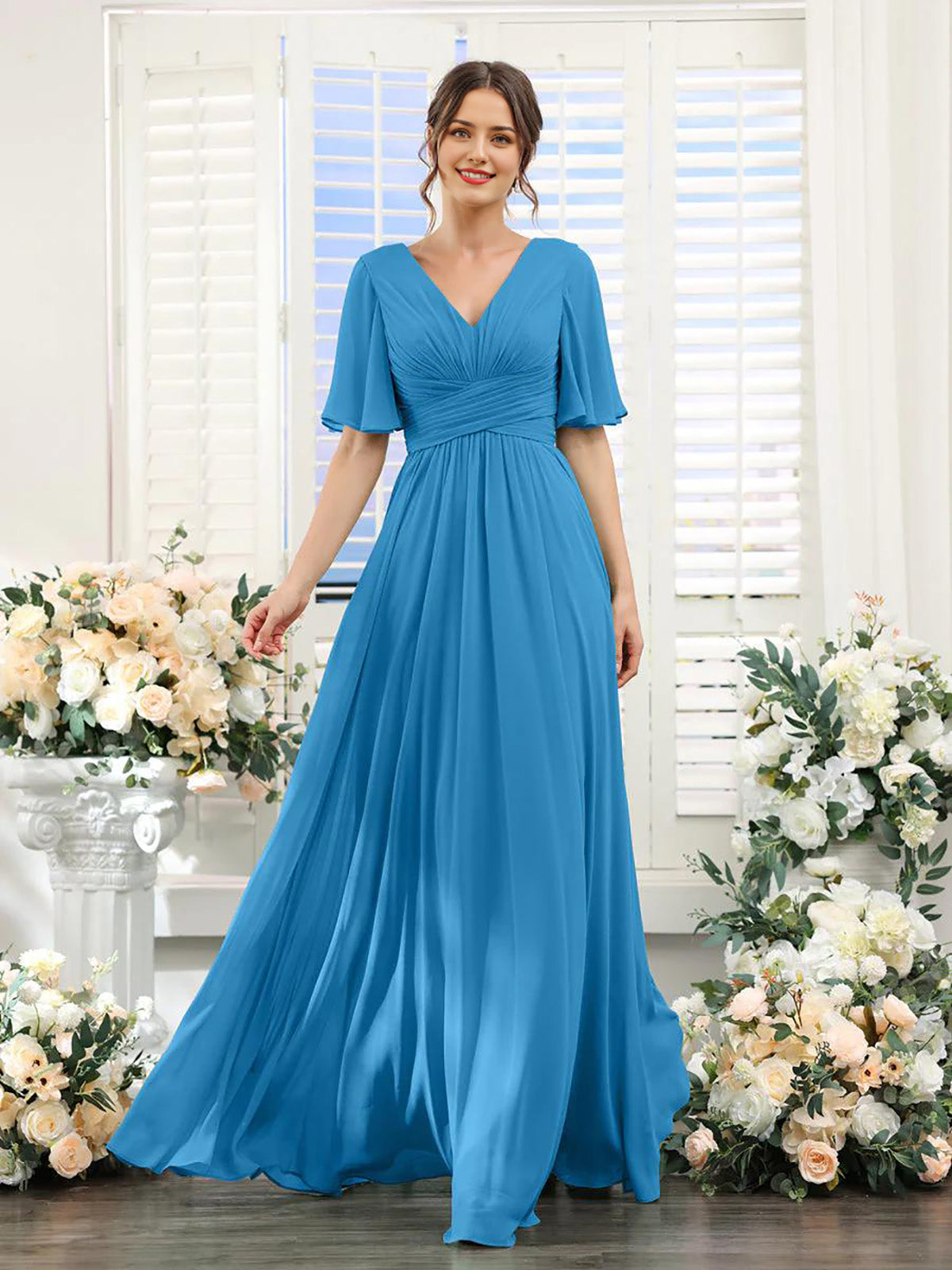 Mint Green Chiffon A-Line Floor-Length Bridesmaid Dress | V-Neck, Ruched Bodice & High Slit