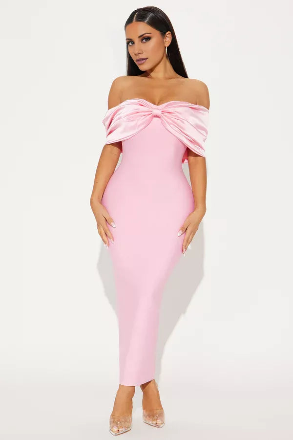 Off shoulder collar sleeveless strapless backless and floor length evening dress