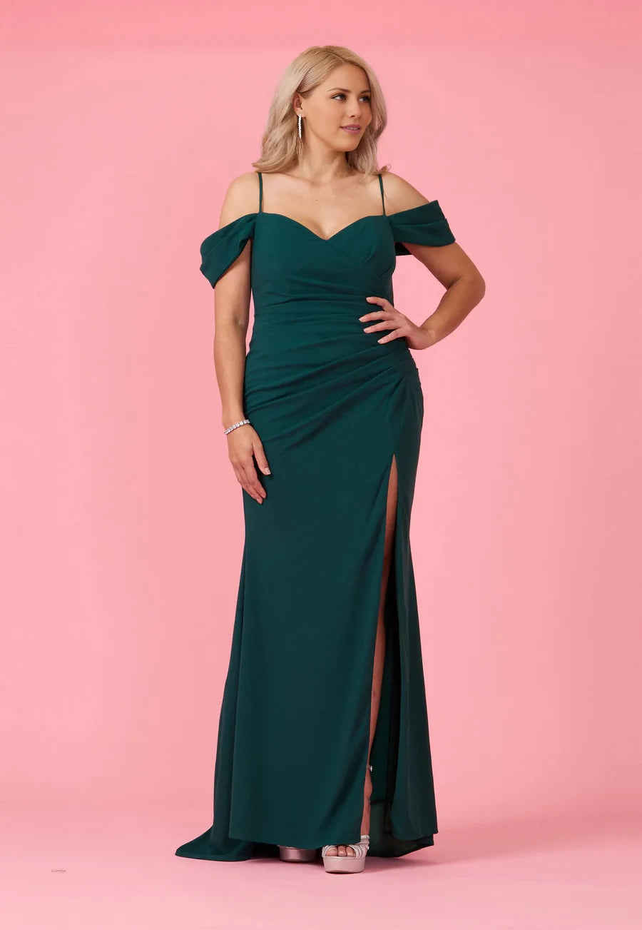 Vestido de fiesta largo hasta el suelo con cuello descubierto, tirantes finos, espalda descubierta y abertura lateral 