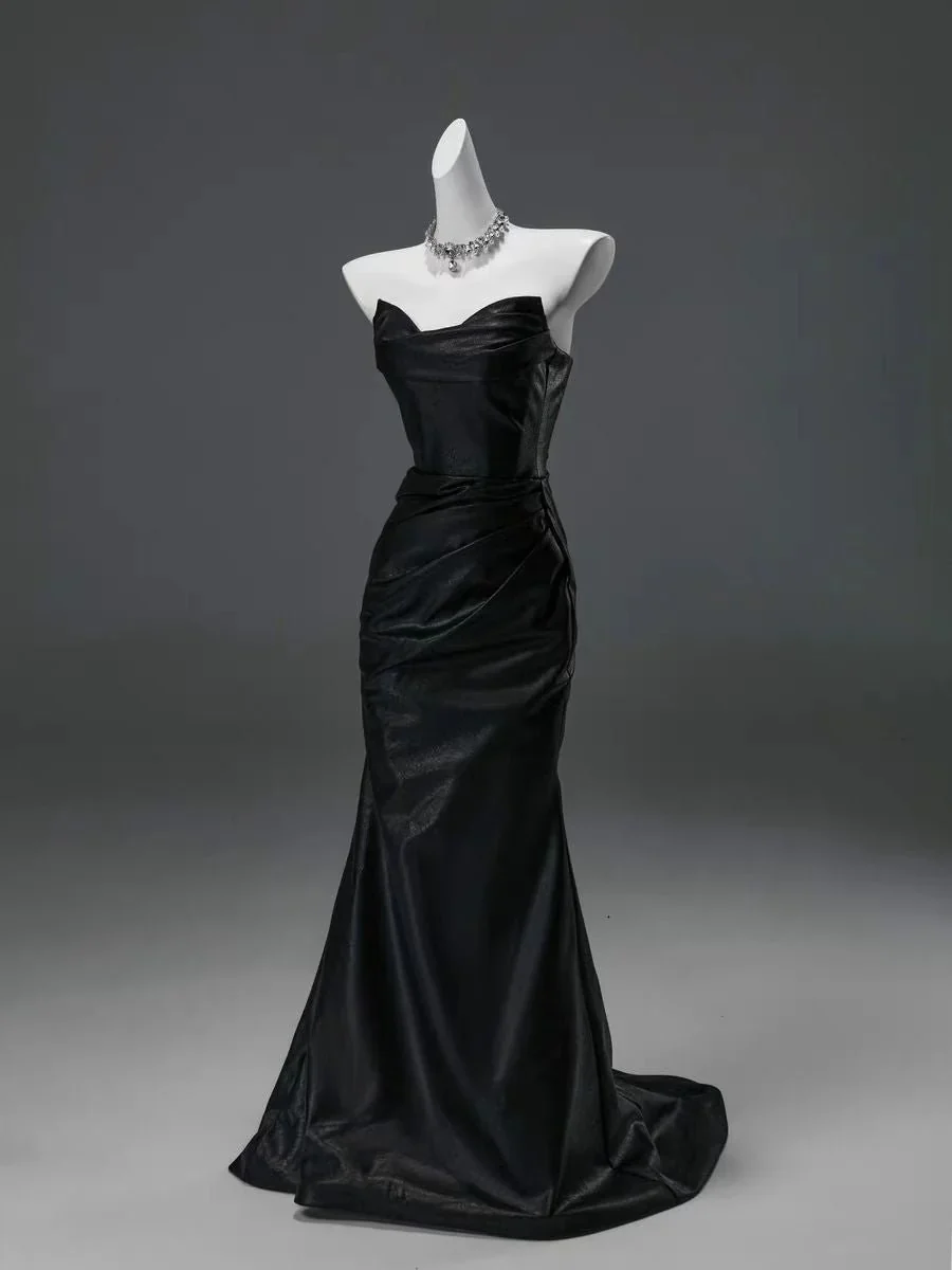 Regal Mermaid Strapless Sweetheart Neck Sleeveless Corset Back Floor Length Evening Dress