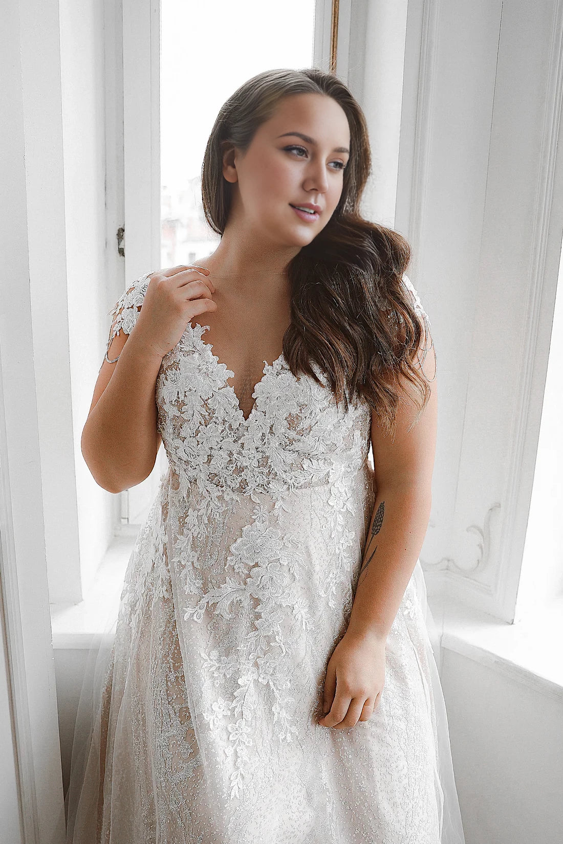 Romantic A-Line V-Neck Short Sleeve Lace Embroidered Illusion Back Plus Size Maxi Winter Wedding Dress