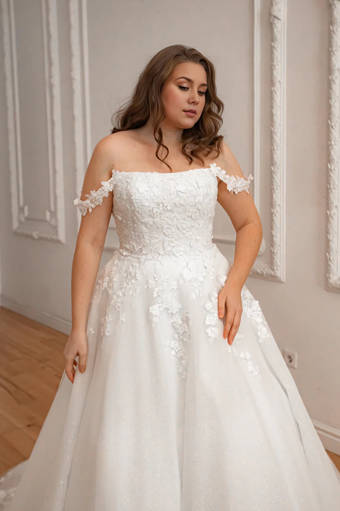 White Tulle A-Line Floor-Length Dress with Off-the-Shoulder Neckline and Lace Appliques