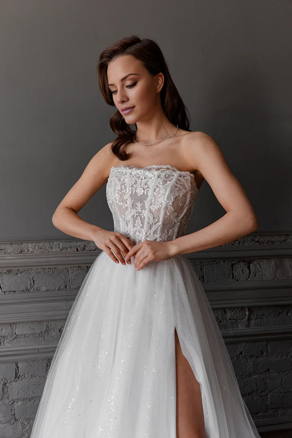 Ivory Lace Sweetheart Ball Gown Floor-Length Evening Dress