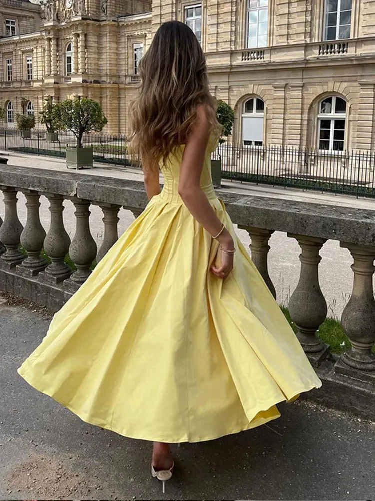 Romantic Ball Gown Strapless Sweetheart Neck Sleeveless Corset Back Floor Length Evening Dress