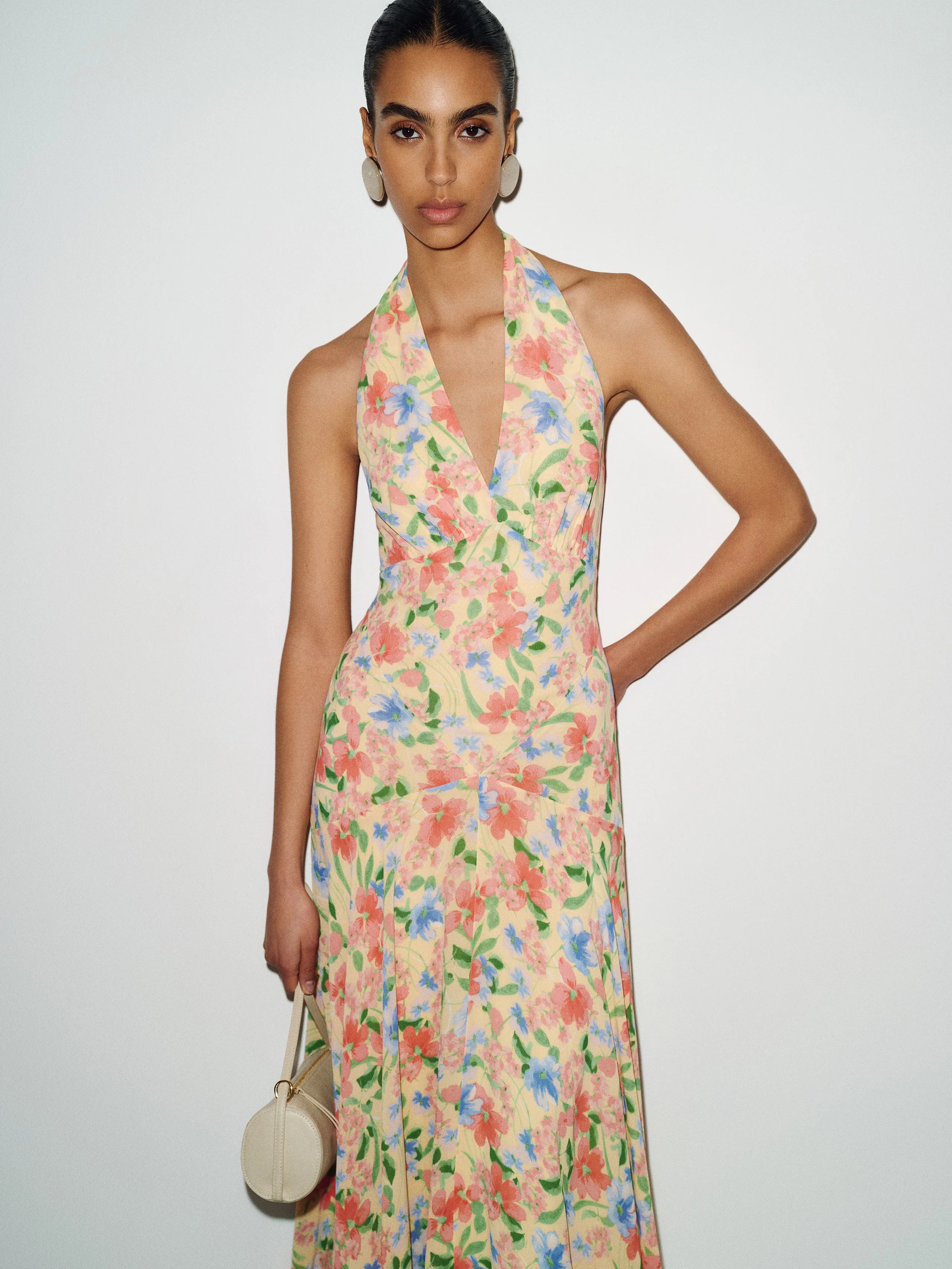 Romantic Floral Chiffon A-Line Halter Neck Sleeveless Tie-Back Maxi Prom Dresses