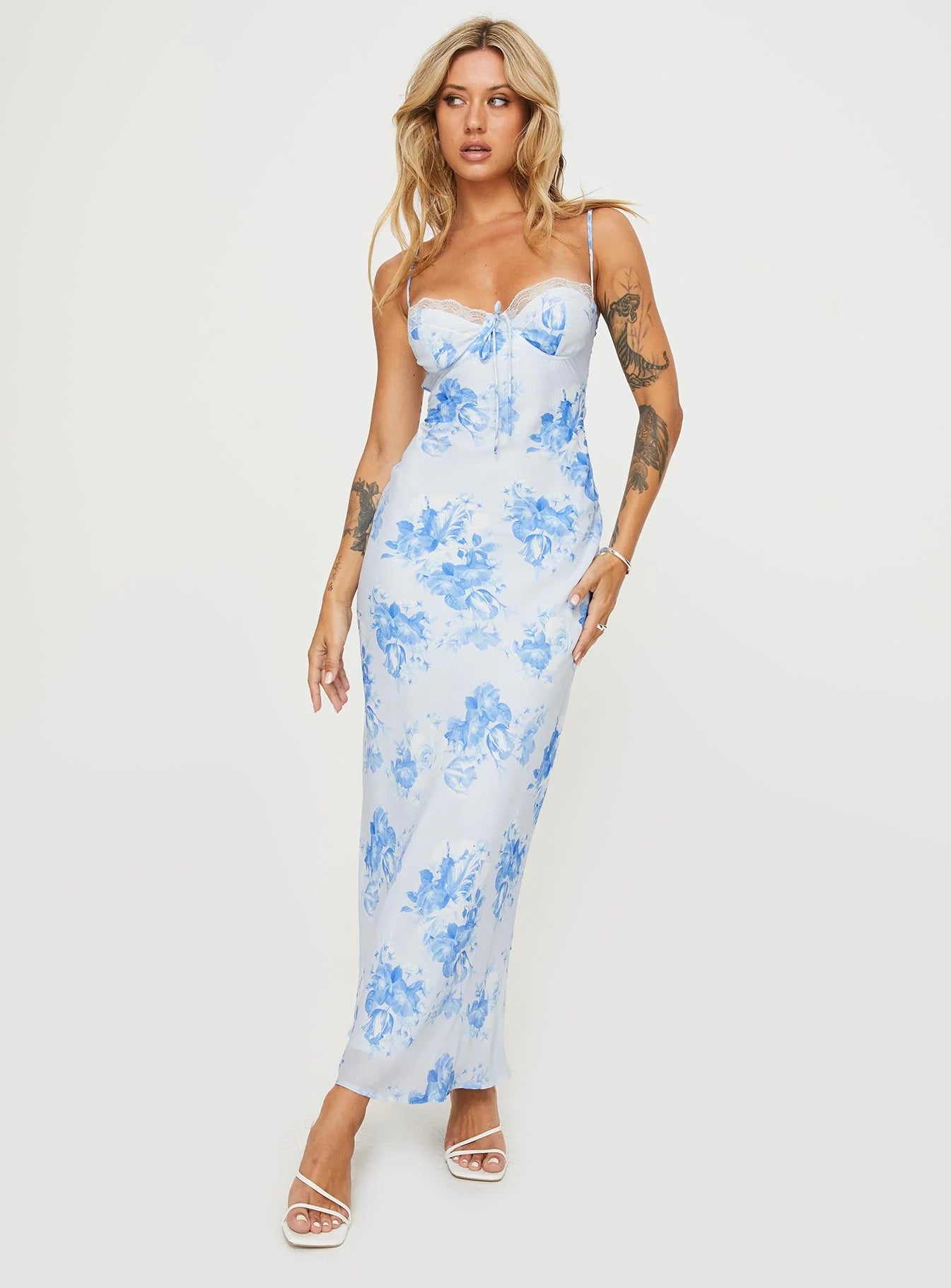Romantic Flowy Sweetheart Lace Trim Spaghetti Strap Tie-Back Midi Floral Print Prom Dress