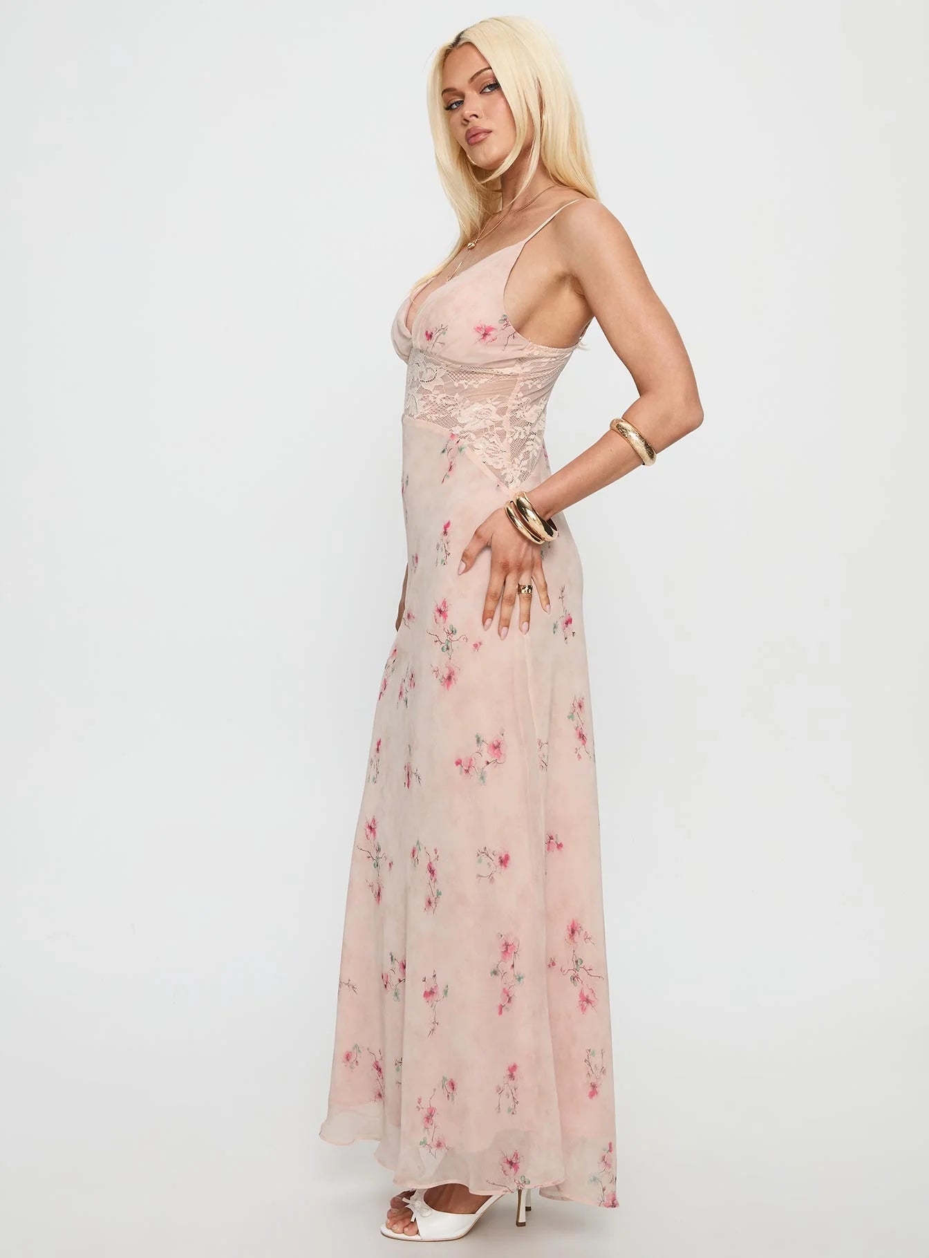 Romantic Flowy V-Neck Spaghetti Strap Lace Waist Maxi Floral Print Prom Dress