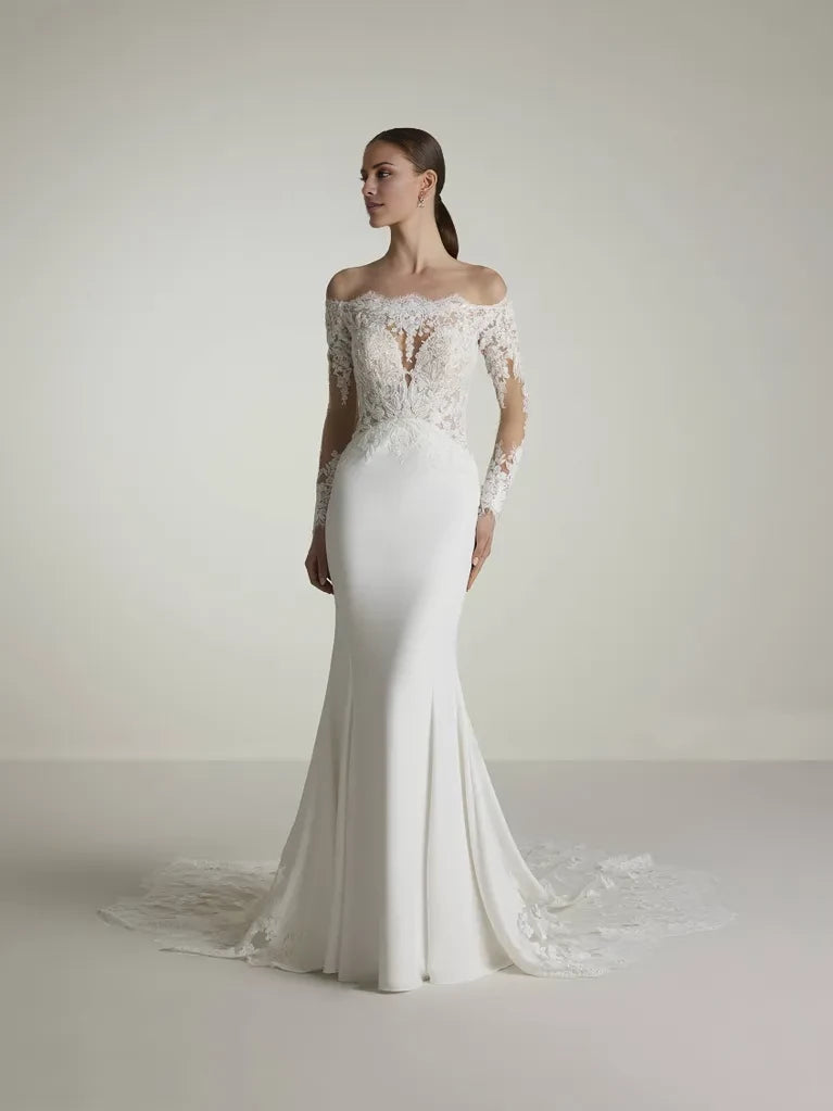 Romantic Off-Shoulder Lace Long Sleeve Mermaid Floor-Length Winter Wedding Dress