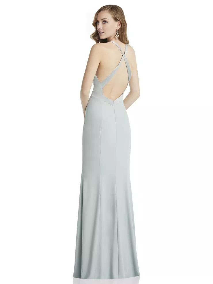 Vestido de fiesta con escote redondo, cuello colgante, hombros descubiertos, sin mangas, abertura lateral y largo hasta el suelo.