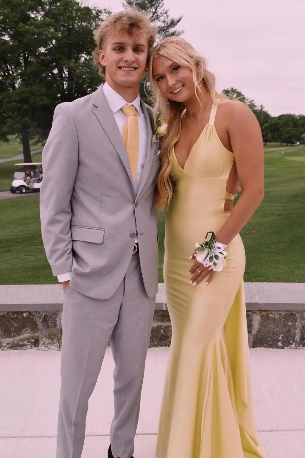 Lemon Satin Mermaid Floor-Length Dress with V-Neck and Backless Design