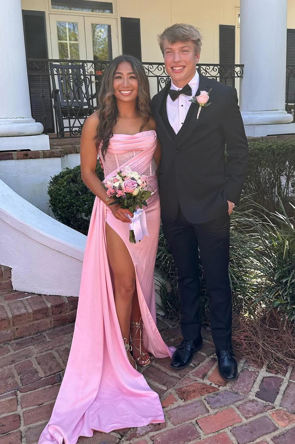 Pink Satin Sweetheart Sheath/Column Floor-Length Gown with High Slit