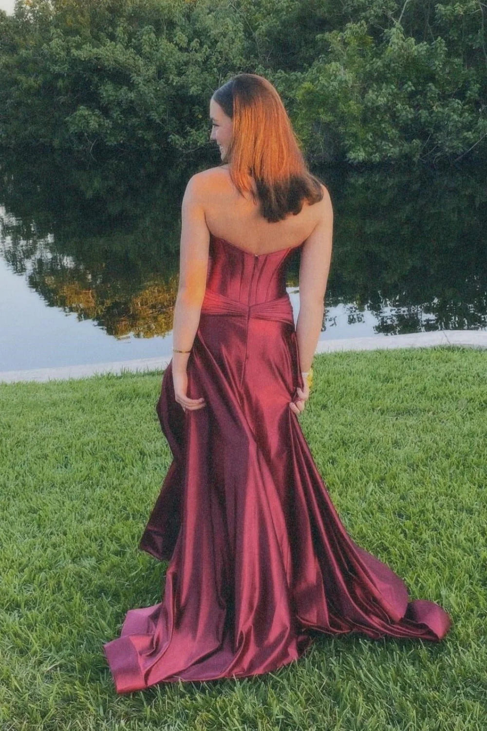 Royal Blue Satin A-Line Floor-Length Evening Dress with Sweetheart Neckline