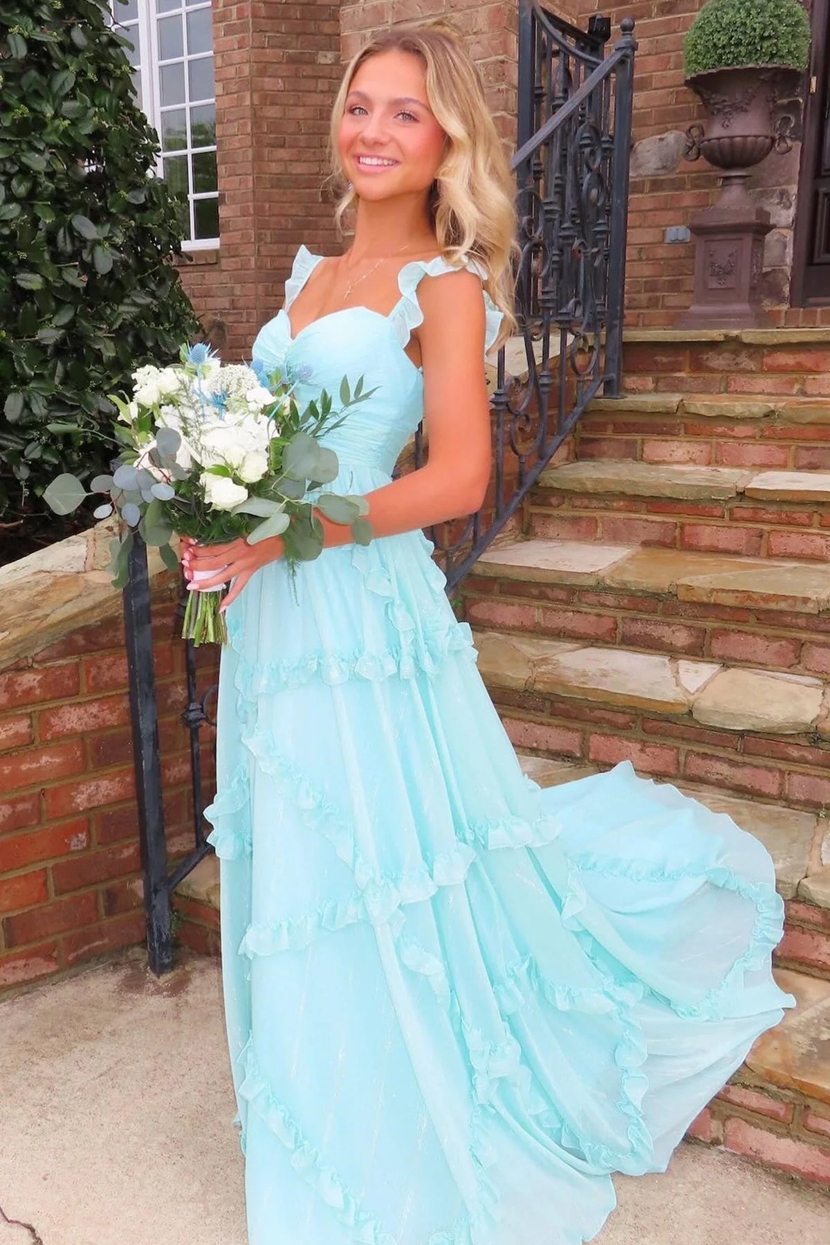 Sky Blue Chiffon A-Line Floor-Length Bridesmaid Dress with Sweetheart Neckline