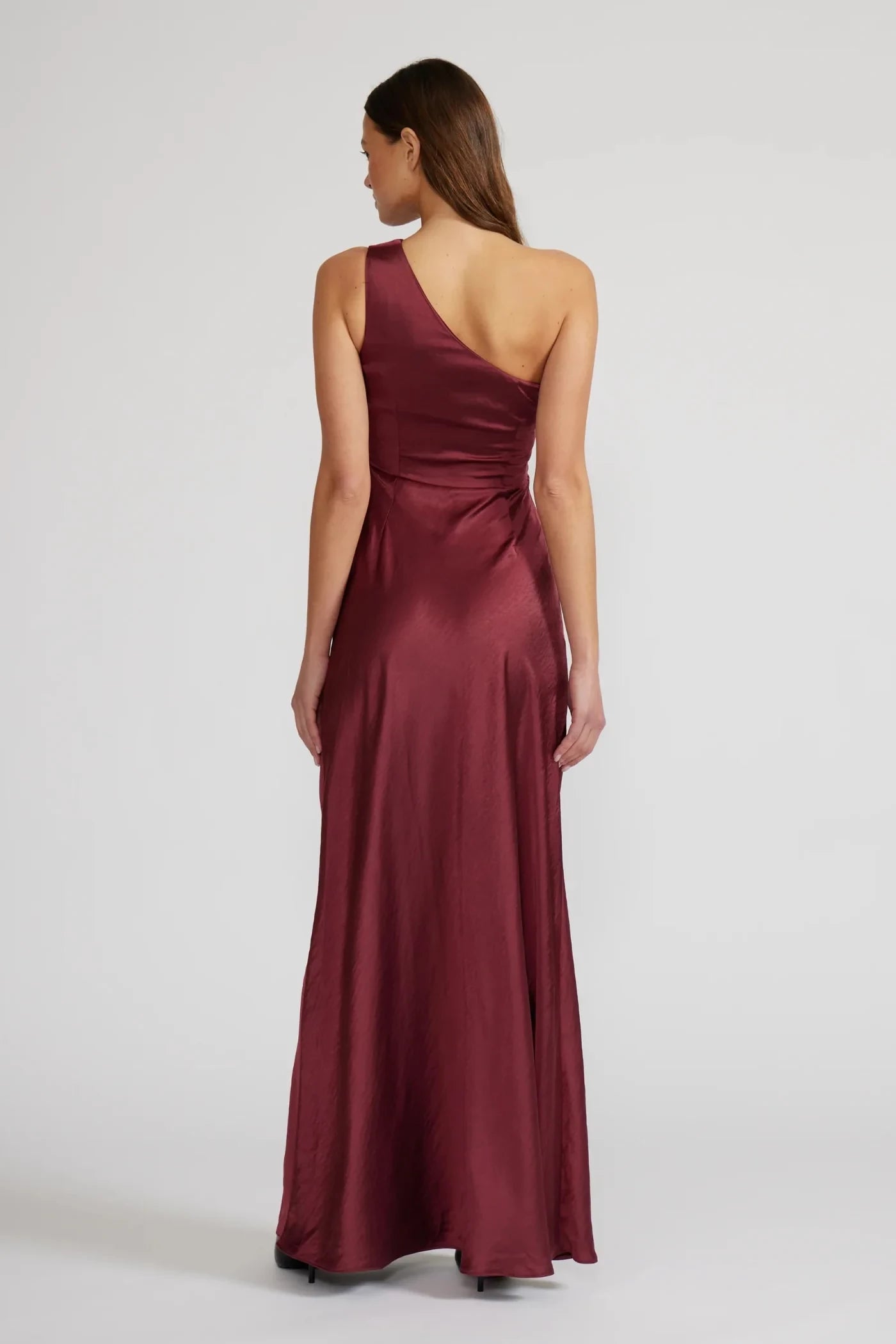 Simple Sheath One-Shoulder Neck Sleeveless Ruched Satin Floor-Length Evening Dress