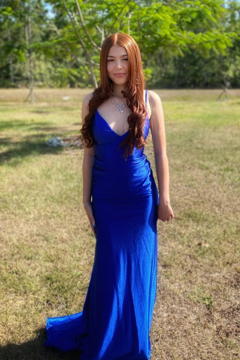 Sleek Satin Mermaid V-Neck Spaghetti-Strap Bow-Back Floor Length Evening Dress