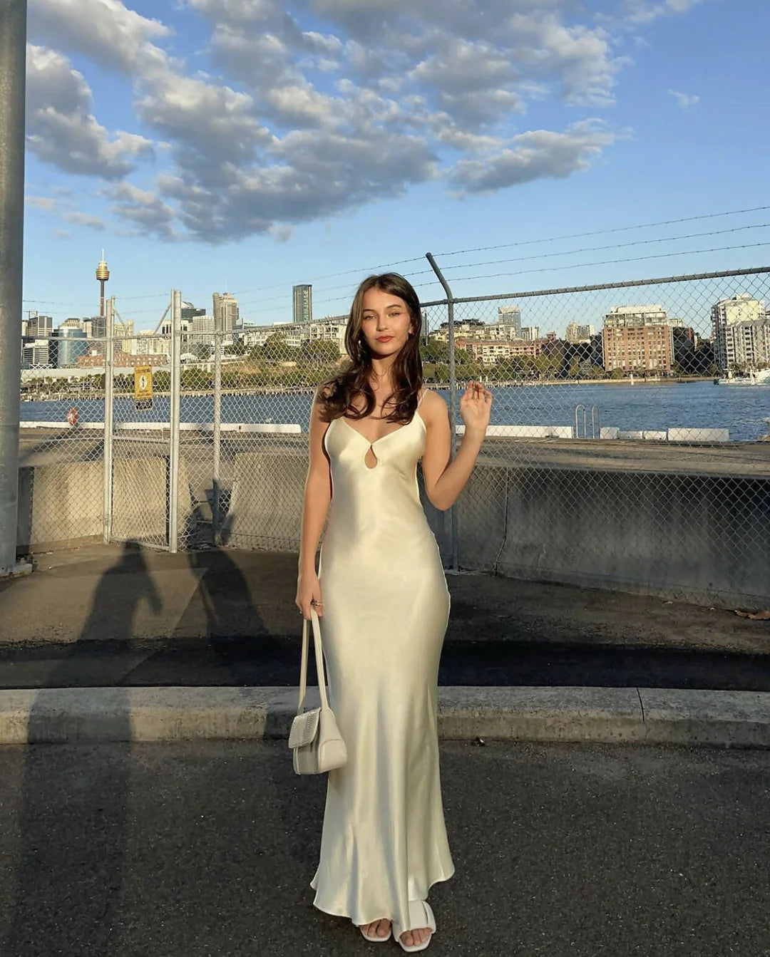 Sleek Mermaid Plunge Spaghetti-Straps Open-Back Tie Floor-Length Evening Dress