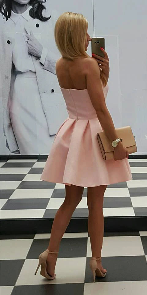 Soft Textured Strapless Sweetheart Box Pleated A-Line Short Mini Homecoming Party Dresses