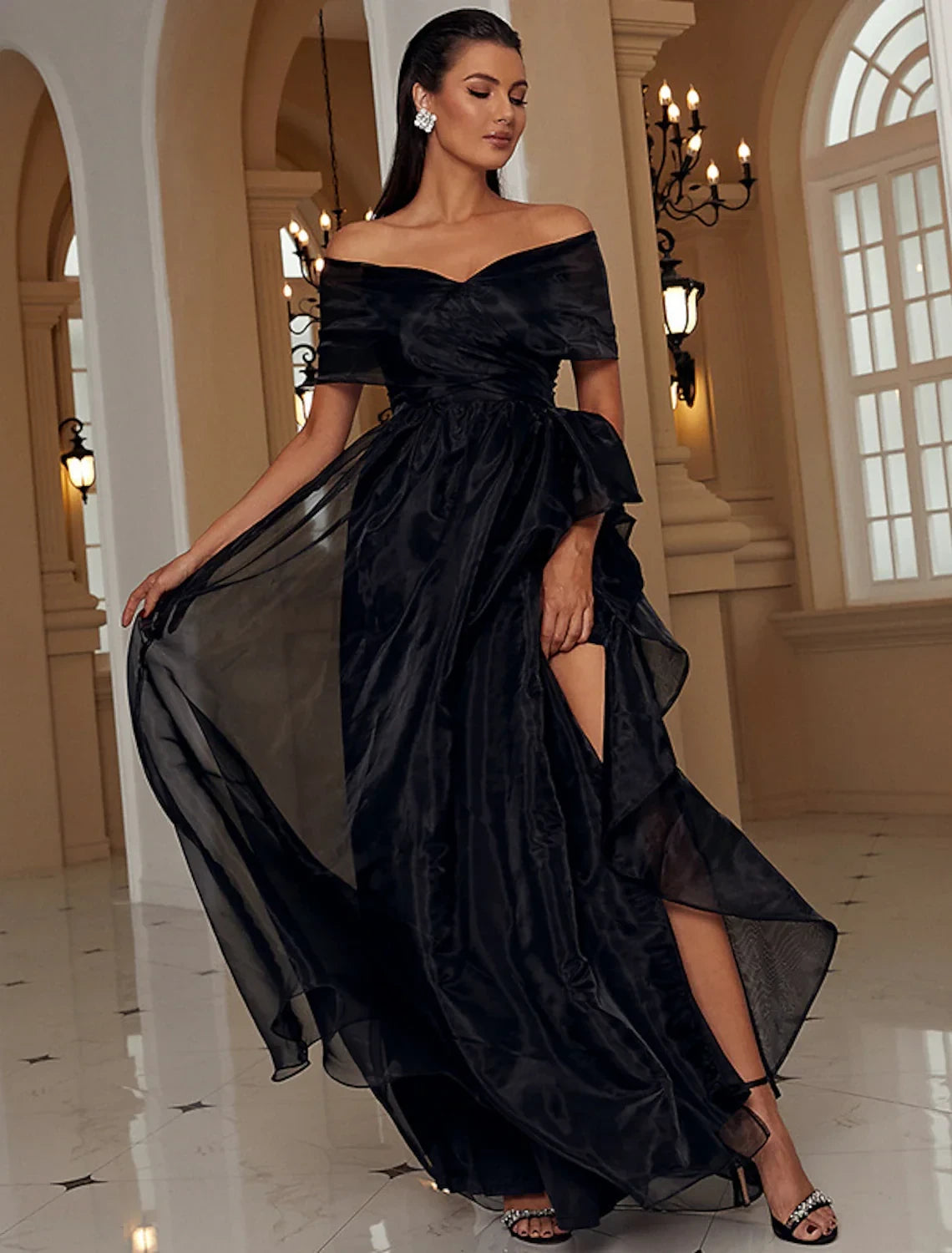 Sophisticated Chiffon A-Line Off-Shoulder Sweetheart Short Sleeves Zipper Back Floor-Length Evening Dresses
