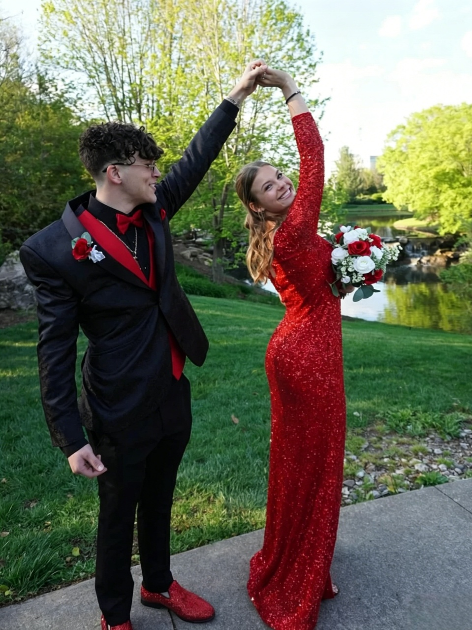 Sparkling Red Sequin Mermaid One-Shoulder Sleeveless Open-Back Slit Evening Dress