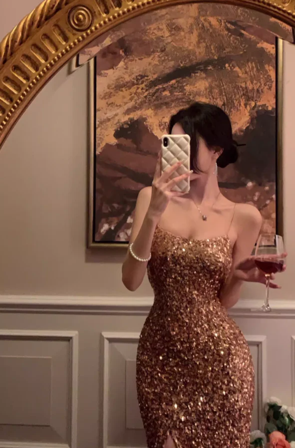Sparkly sequin mermaid sweetheart-neck spaghetti-strap open-back slit midi evening dress